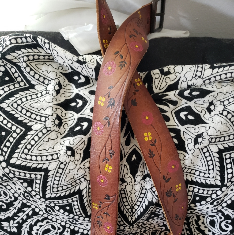 Old Navy Large Leather Belt